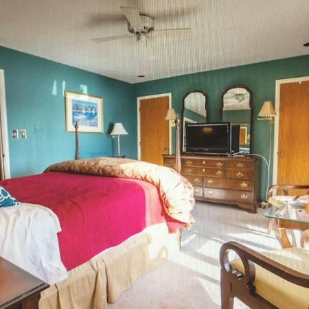 Laurel Grove Inn Riva Экстерьер фото