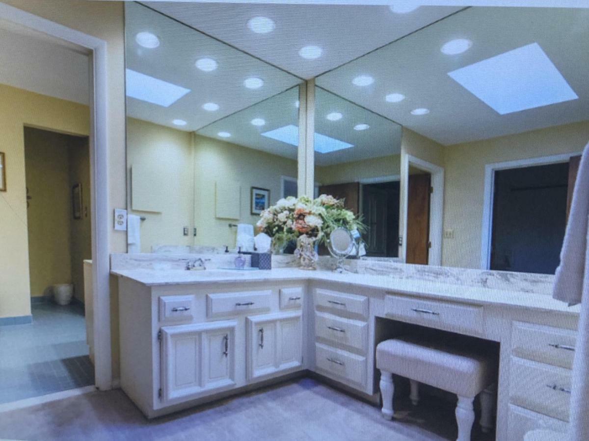 Laurel Grove Inn Riva Экстерьер фото